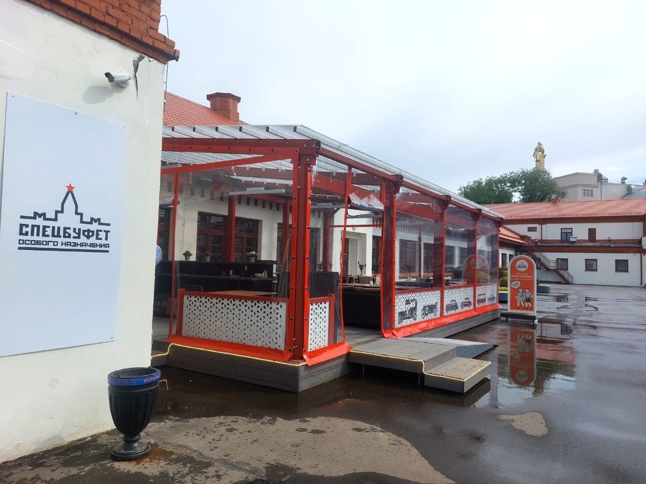 ПВХ шторы для летней террасы кафе в Старице